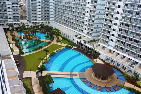 Condos and Flats for Rent in Pasay .